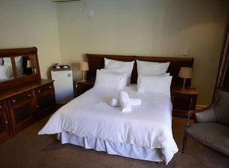 Norscot Manor Guest Lodge Sandton Dış mekan fotoğraf