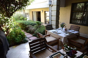 Norscot Manor Guest Lodge Sandton Dış mekan fotoğraf