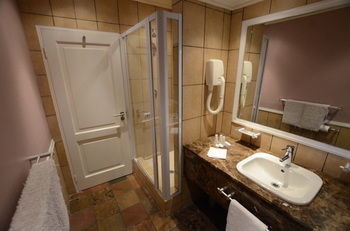 Norscot Manor Guest Lodge Sandton Dış mekan fotoğraf